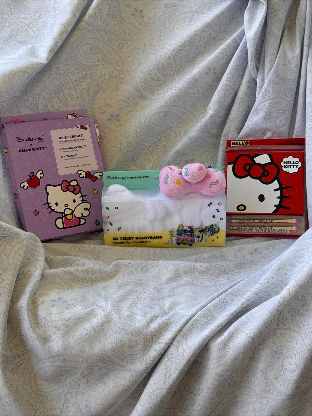 Hello Kitty Pink & White 3D Spa Headband, Eyeshadow Palette & Facial Mask Pack